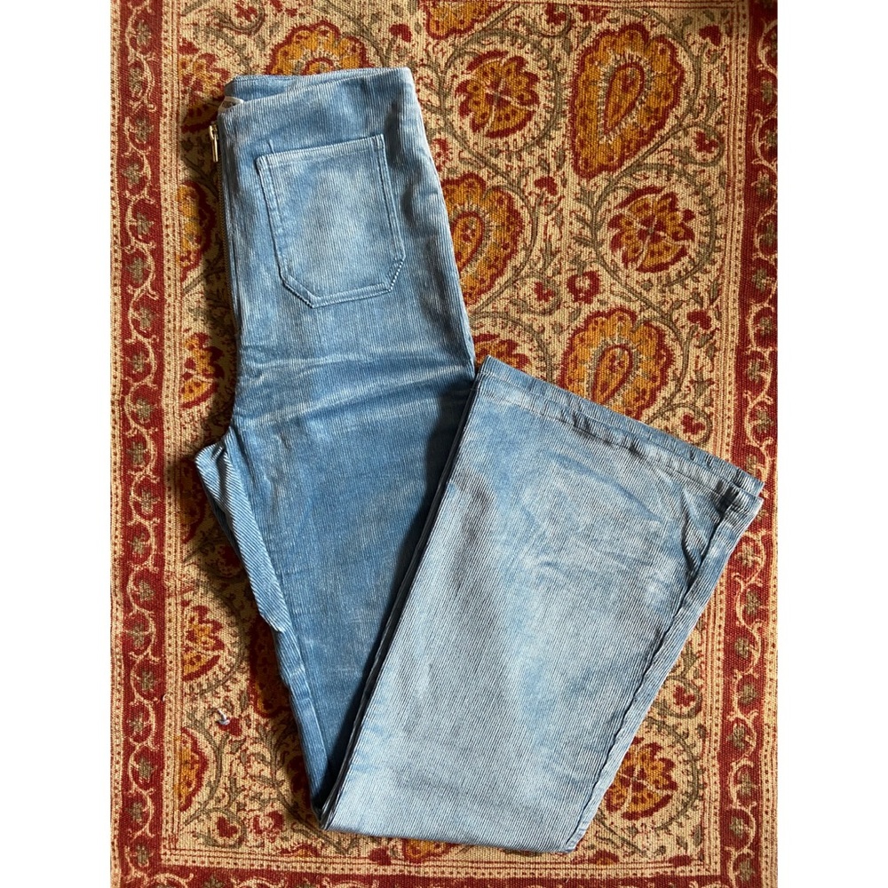 Women’s Blue Bell Bottom Size M Corduroy Pants